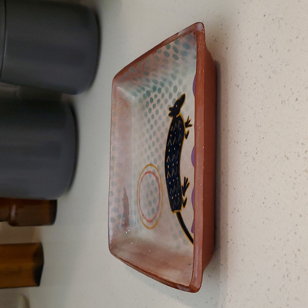 Red Clay Glazed Pottery Armadillo Square Trinket Dish - Picture 3 of 5